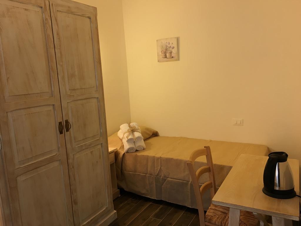 Monti Di Jogliu Villa Арцахена Екстериор снимка