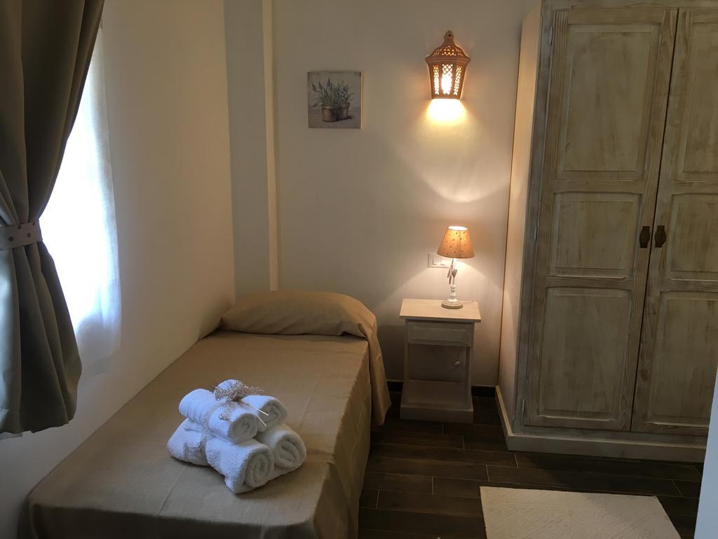 Monti Di Jogliu Villa Арцахена Екстериор снимка